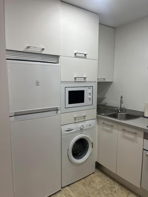 Love Rent4 Malaga Lyli توريمولينوس المظهر الخارجي الصورة