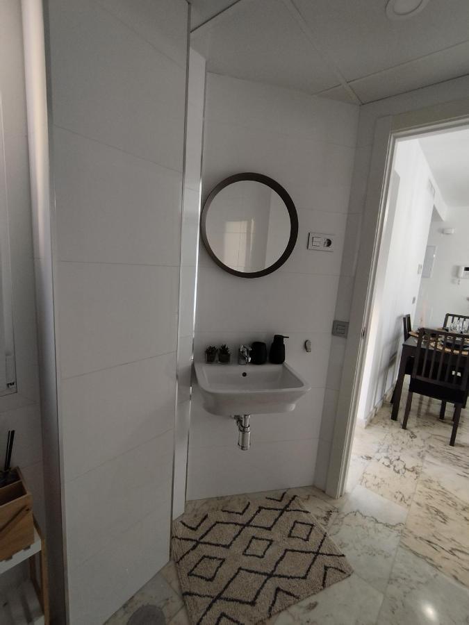Love Rent4 Malaga Lyli توريمولينوس المظهر الخارجي الصورة